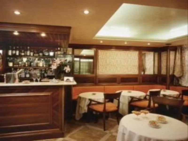 Hotel Kette Βενετία 4*,