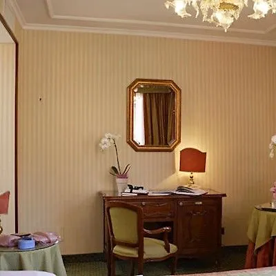 Hotel Kette Βενετία